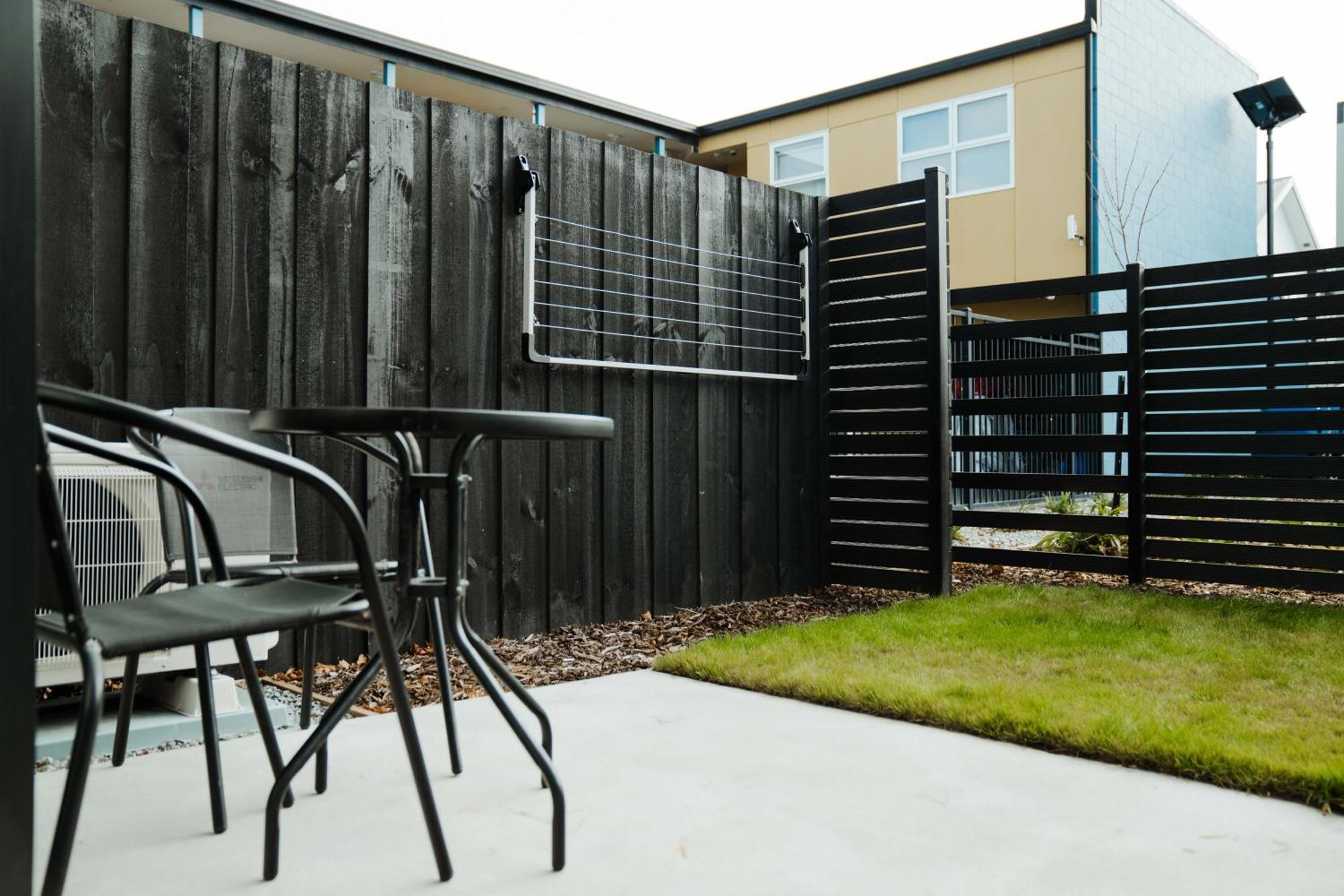 New Townhouse, Heart Of City Centre, 2 Bed 2 Bath, Car Park Christchurch Eksteriør billede