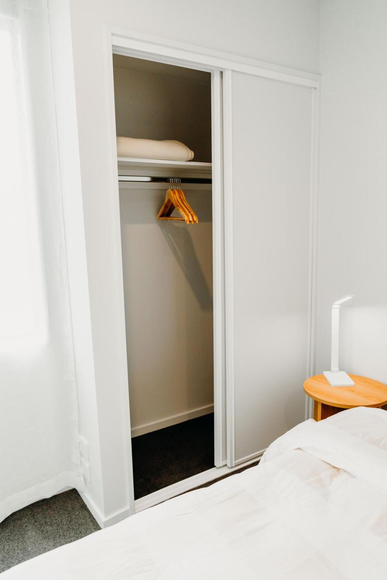 New Townhouse, Heart Of City Centre, 2 Bed 2 Bath, Car Park Christchurch Eksteriør billede