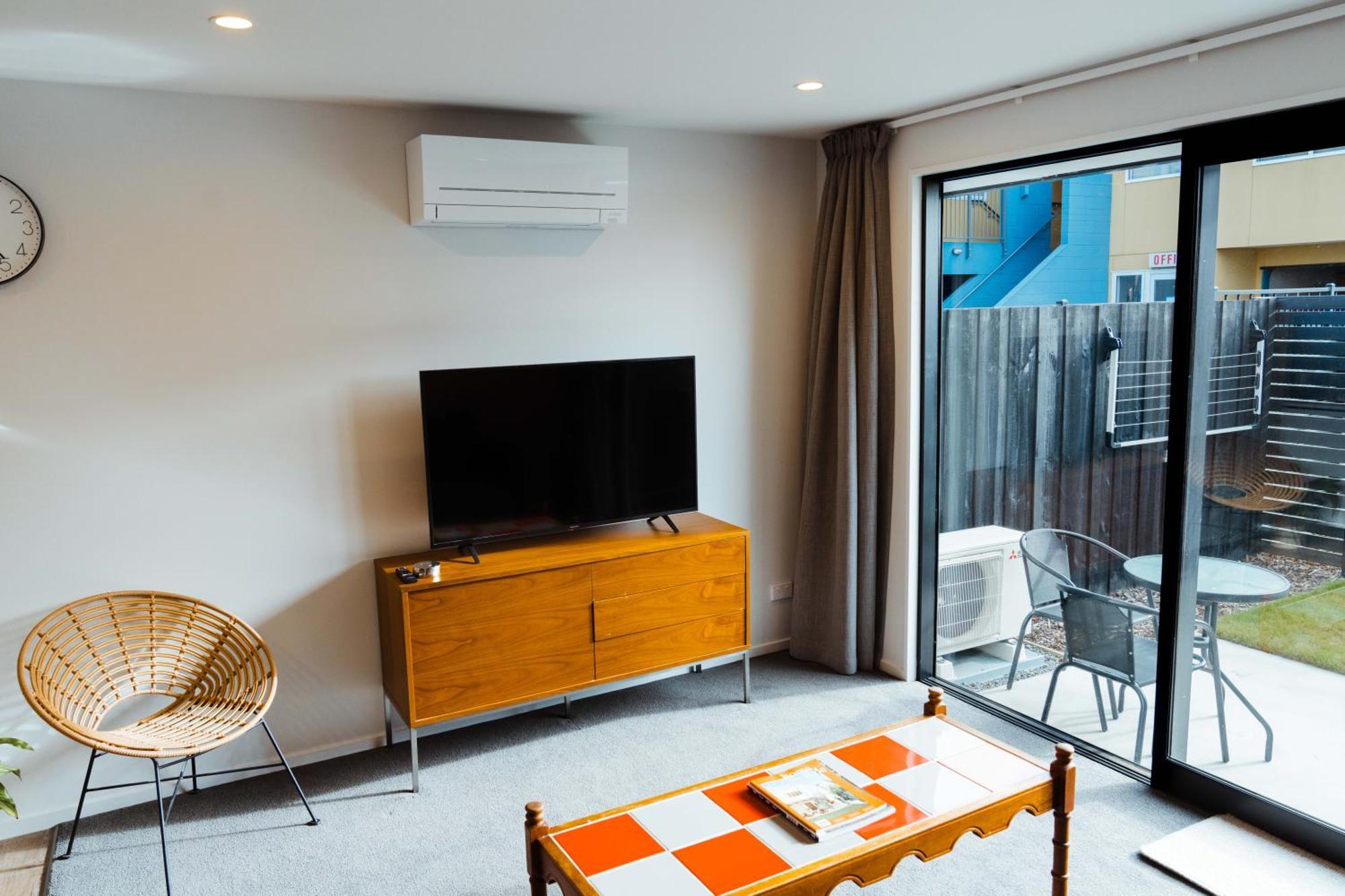 New Townhouse, Heart Of City Centre, 2 Bed 2 Bath, Car Park Christchurch Eksteriør billede